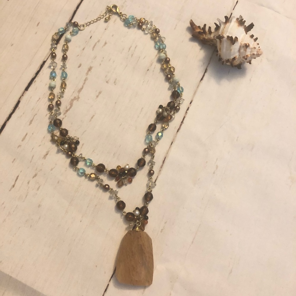 Crystal and stone pendant necklace